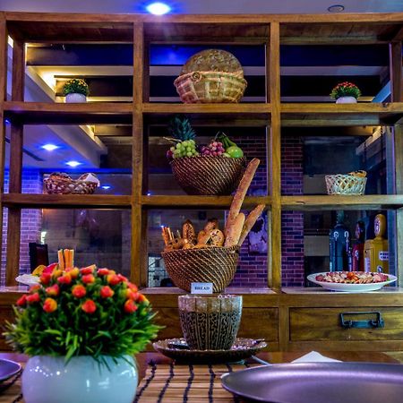 Flowery Holiday Suites クウェート エクステリア 写真
